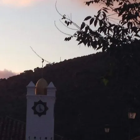 Casa La Rosa P.n. Sierra De Grazalema Casa rural Benamahoma